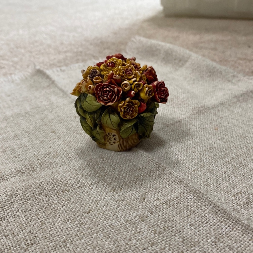 Vintage 1998 Harmony Gardens “Rose Bud” (Harmony Kingdom)